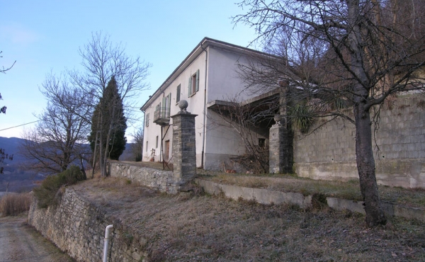 cascina-vendita-langhe-(2)