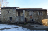 3 Rustici in pietra (76)