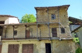 Cascina a corte con terreno (6)