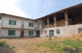 CST002, Farmhouse with 31.000 sq meters of land