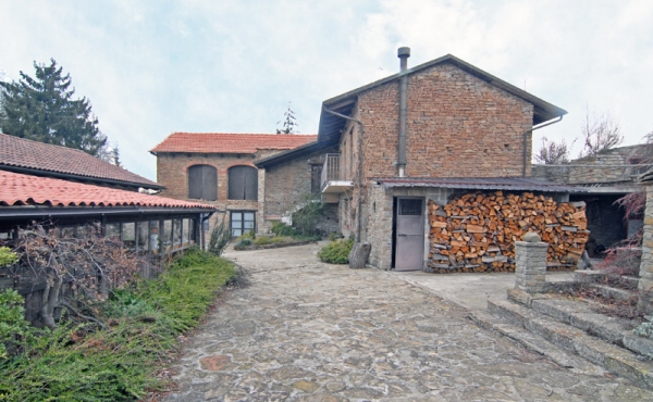 agriturismo_vendita_langhe (1)