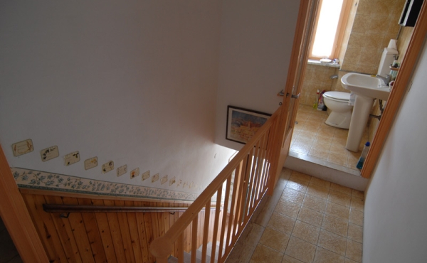 Casa-vendita-Serravalle-Langhe-(30)