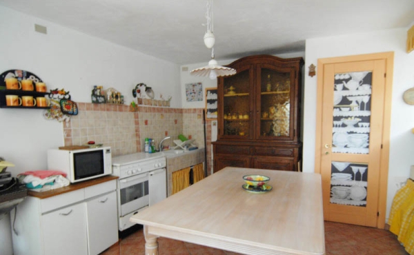 Casa-vendita-Serravalle-Langhe-(38)