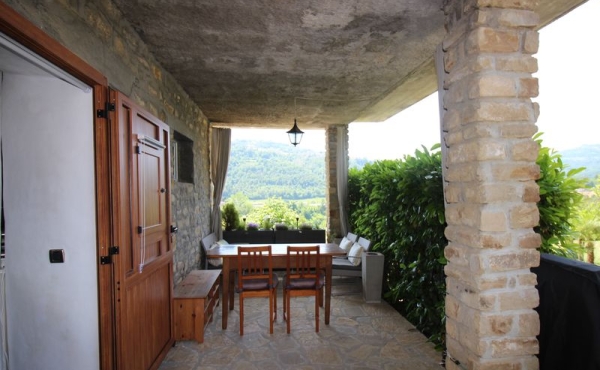 Villa indipendente con terreno (66)